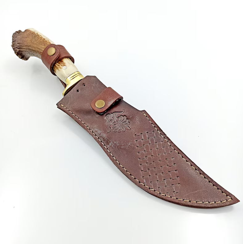 Nóż Bowie z poroża jelenia ze skórzaną pochwą