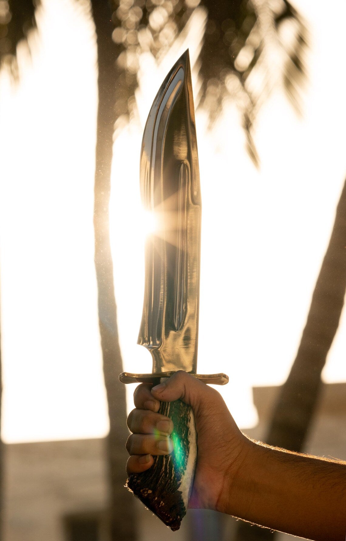 Nóż Bowie z poroża jelenia, kuty ręcznie ze stali węglowej